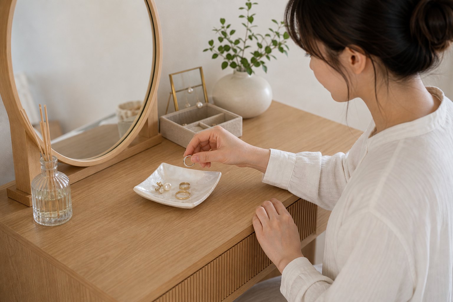パール調アクセサリートレイの購入後の情景を想起する生成AIイメージ